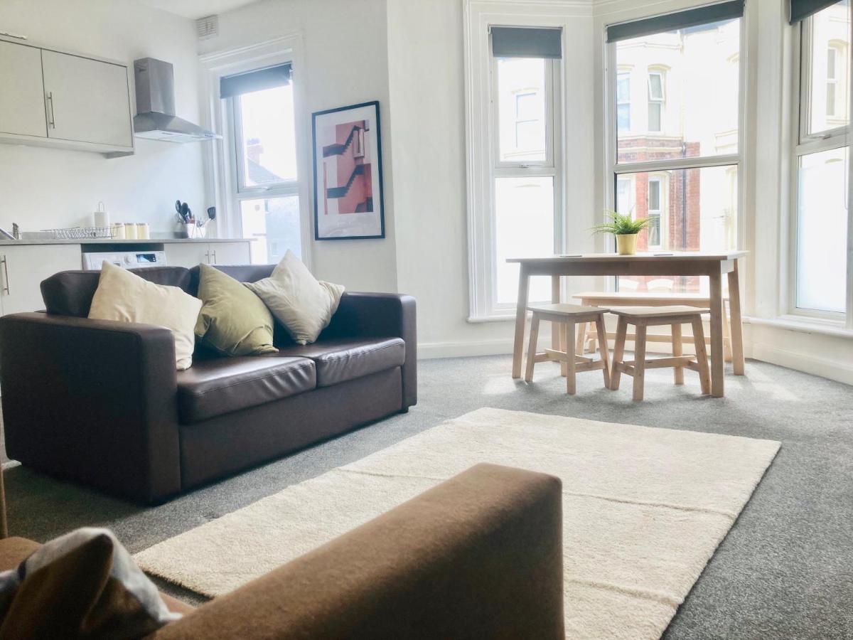 Westcliffe Apartments Southport Buitenkant foto